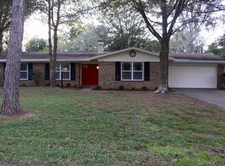 1620 Cellar Cir, Jacksonville, FL 32225