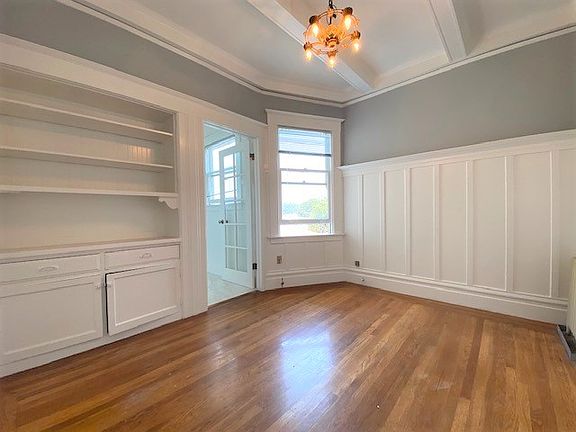 5th image of 1221 Masonic Ave APT 5