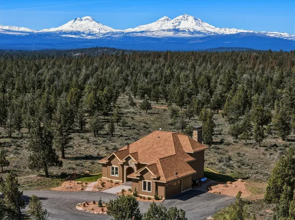 18150 Wanona Rd, Sisters, OR 97759