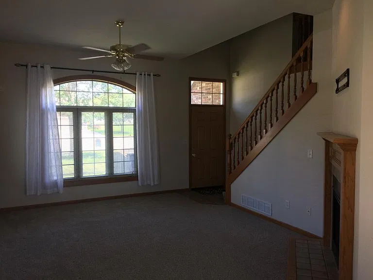 4407 Freedom Creek Dr — Photo 4