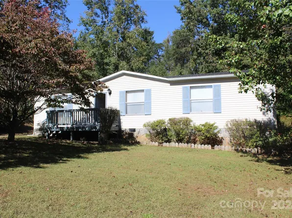 405 Fletcher St, Morganton, NC 28655