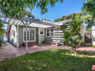 1330 N Cherokee Ave, Los Angeles, CA 90028