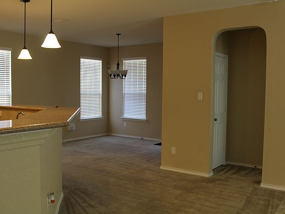 2nd image of 1222 Longhorn Xing