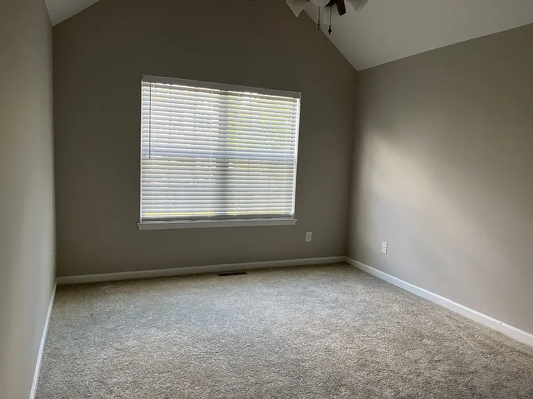 1680 Sleepy Hollow Rd — Photo 47