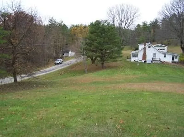 13744 Mansfield Rd, Athens, OH 45701