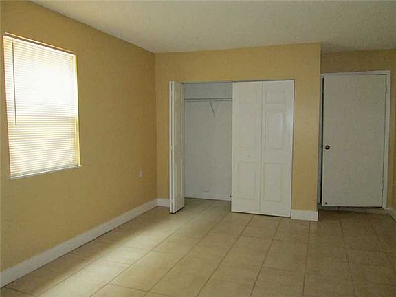 3rd image of 295 13th Ave