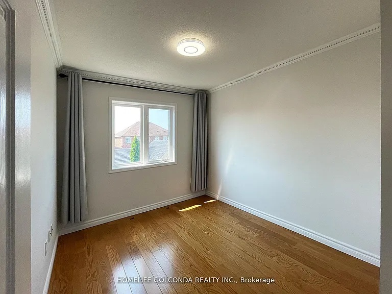 847 Bur Oak Ave — Photo 7
