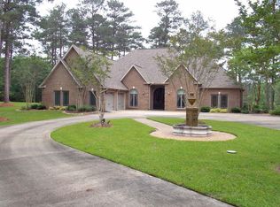 1036 Taga Dr, McComb, MS 39648