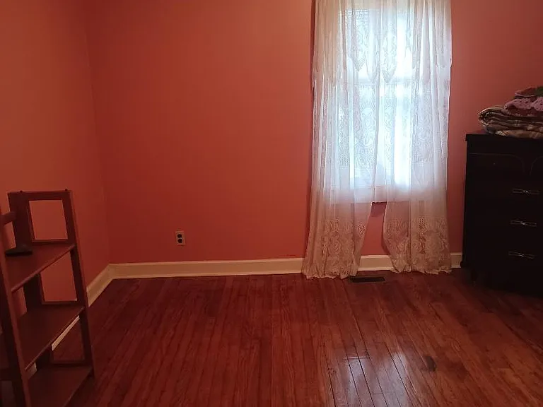 701 Circleview Dr — Photo 3