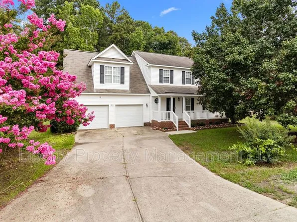 3640 Ambition Rd, Fayetteville, NC 28306