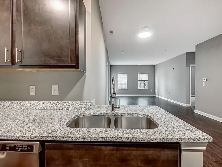 Premier Flats — Photo 1