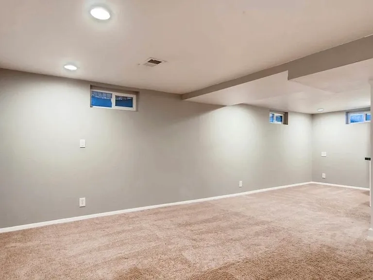 3720 Dahlia St — Photo 6