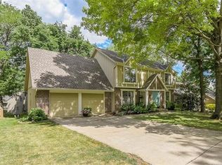 7017 Gillette St, Shawnee, KS 66216