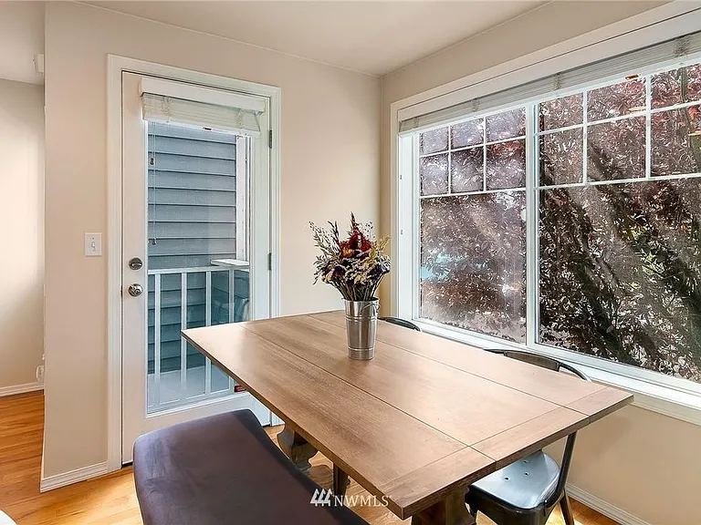 8505 Midvale Ave N #B — Photo 13