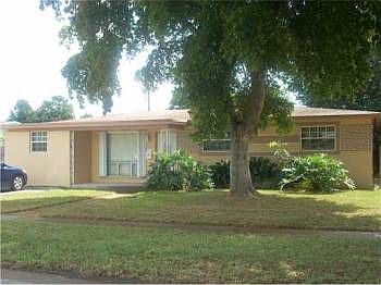 2nd image of 631 SW 69th Way