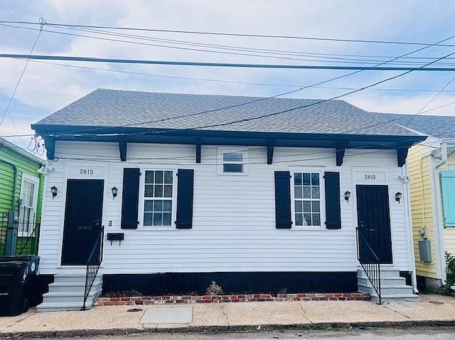 1st image of 2613 Laurel St