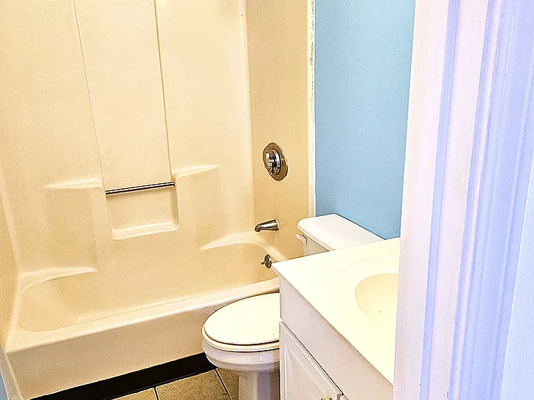 75 Scotch Pond Pl #32 — Photo 6