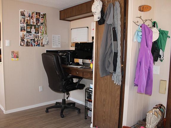 4th image of 4603 Hoover Ln