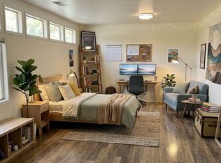 547 Gayley Ave Room 17, Los Angeles, CA 90024