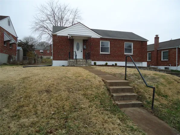 2107 Kaske Dr, Saint Louis, MO 63125