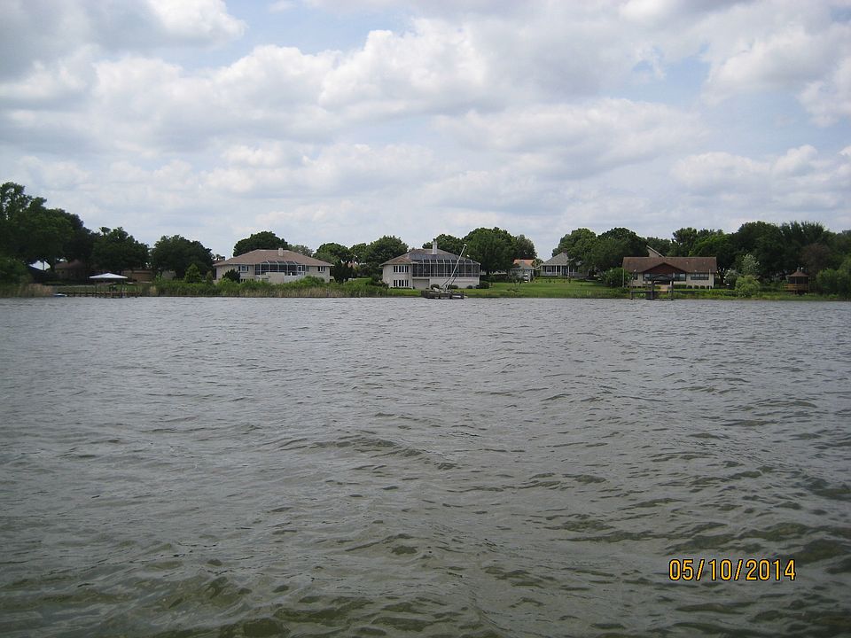 Lake Hartridge and lot