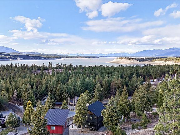 4th image of 30 Nelson Dr
