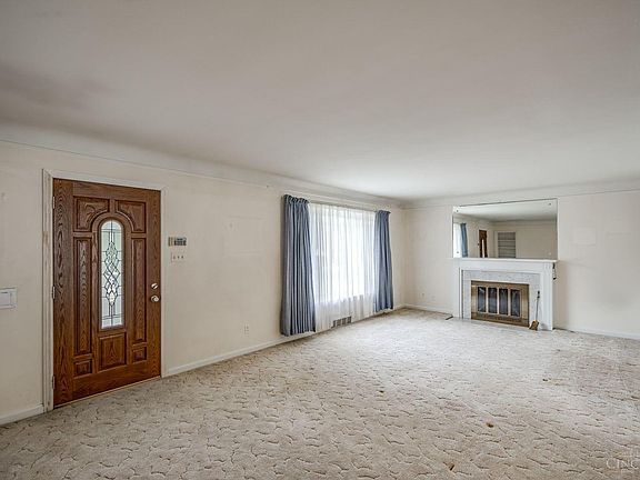 5th image of 3030 Westbrook Dr