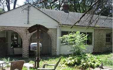 1st image of 9825 E 21st St