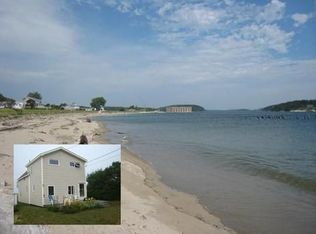 14 Surf St, Phippsburg, ME 04562