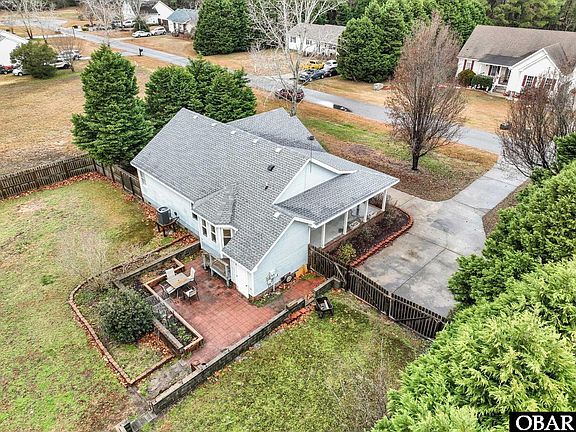 4th image of 121 Deerfield Ln #25
