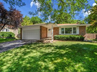 712 Stacie Ct, Naperville, IL 60563