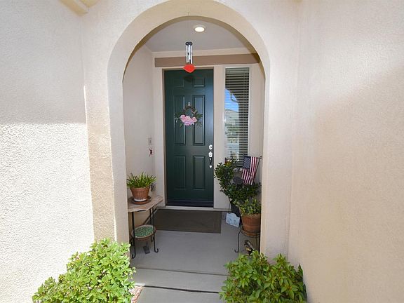 5th image of 19105 Doral St