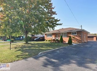 58 Texas Rd, Amherstburg, ON N9V2R7