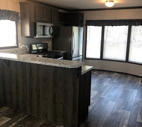 Exterior Image-4-Eagle River 102 Cross Keys Village