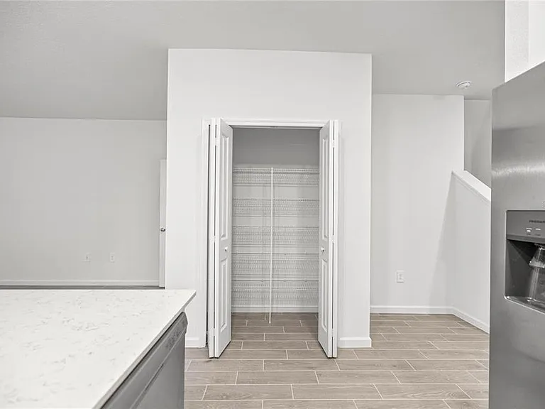 3644 SE 37th Ct — Photo 9
