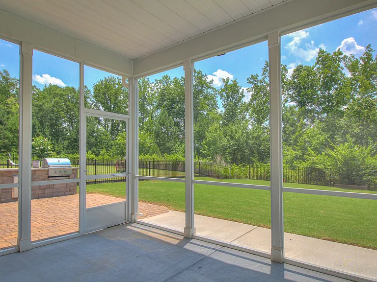 3013 Hamilton Mill Dr — Photo 29