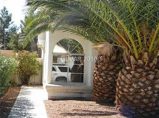2nd image of 7012 Shadow Crest Dr