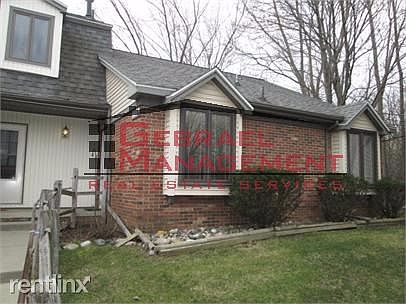 1069RiverHill