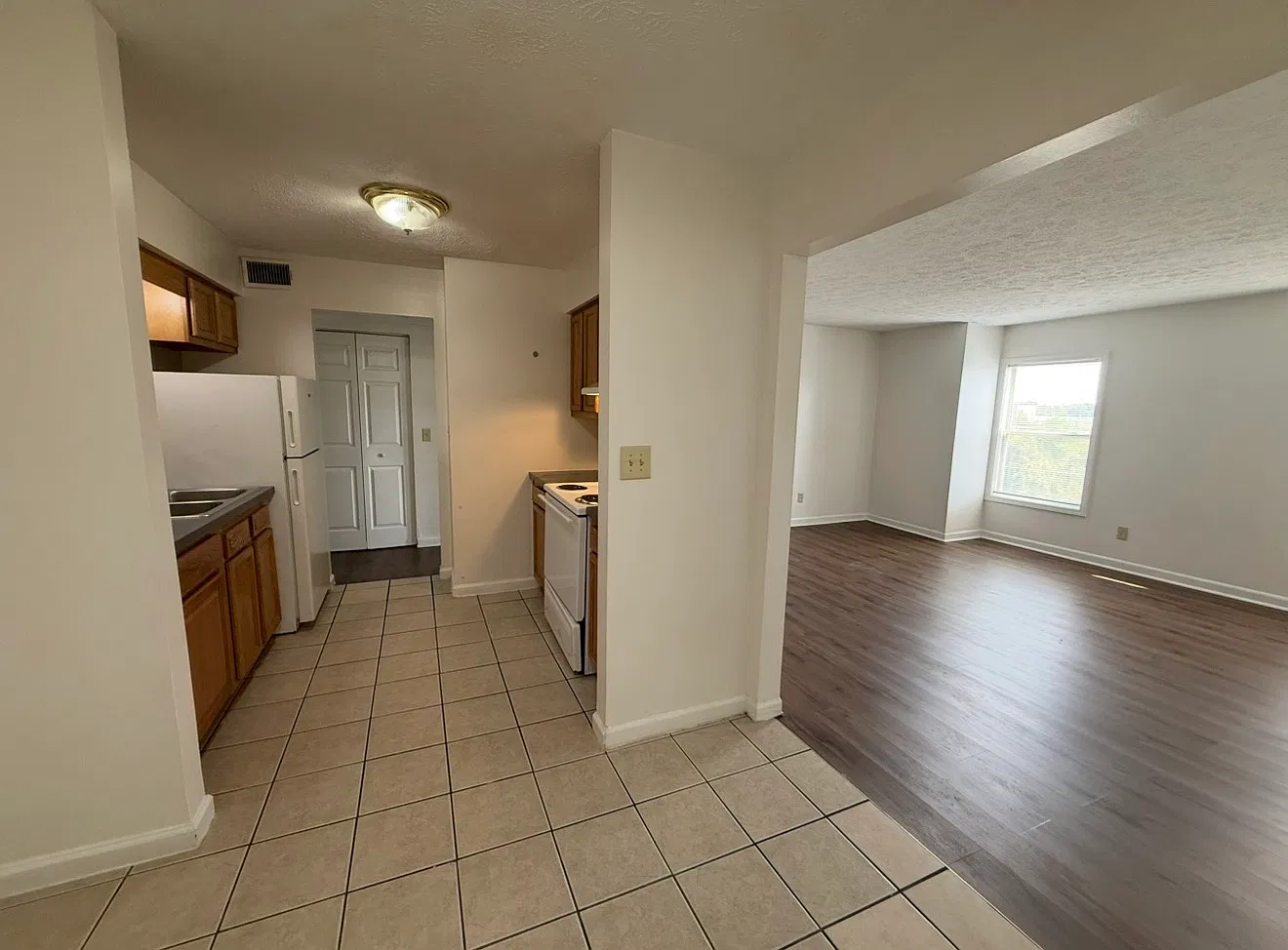 1 bed, 750 sqft, $750 — Photo 2