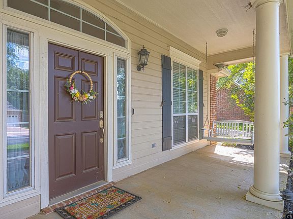 3rd image of 2023 Frostwood Dr