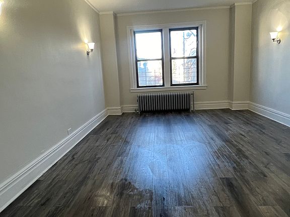 5th image of 156 S Harrison St #601