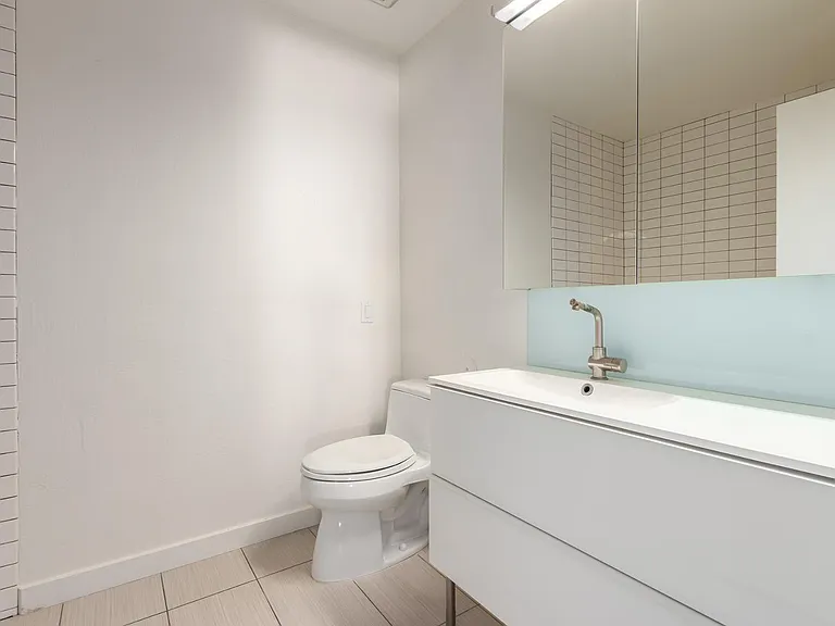 3509 E Cannon Dr — Photo 15