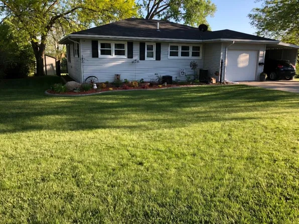 1407 Elm Ave, Norfolk, NE 68701