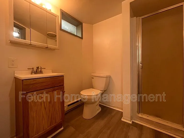 618 E King St #3 — Photo 8