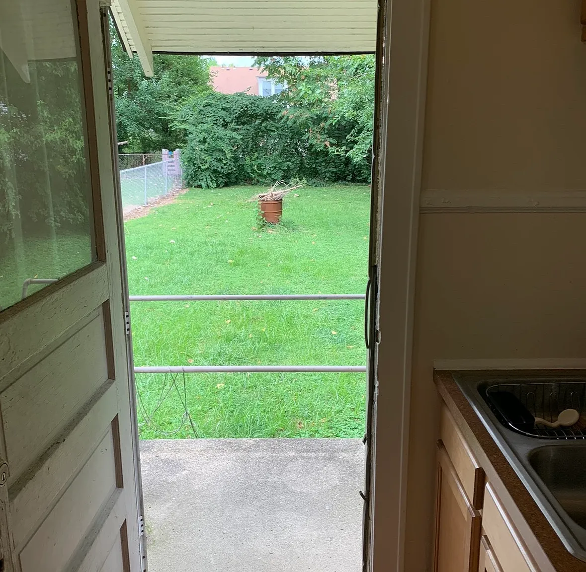 2516 Williams Ave — Photo 4
