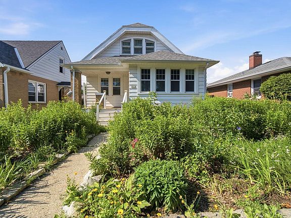 2nd image of 3812 E Carpenter AVENUE