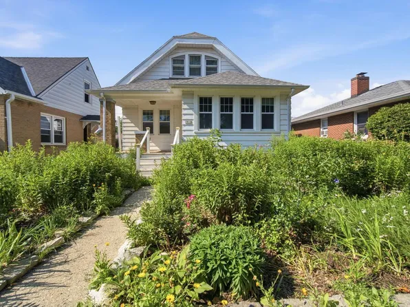 3812 E Carpenter AVENUE, Cudahy, WI 53110