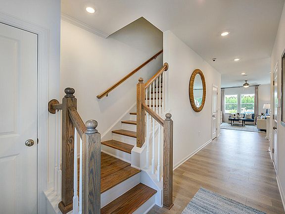 7th image of this home