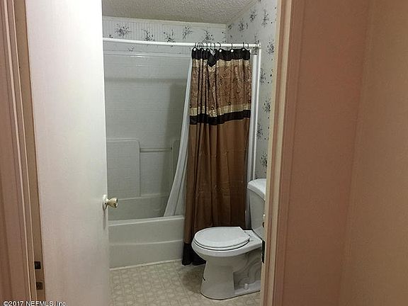 4th image of 10912 Merrywood Dr
