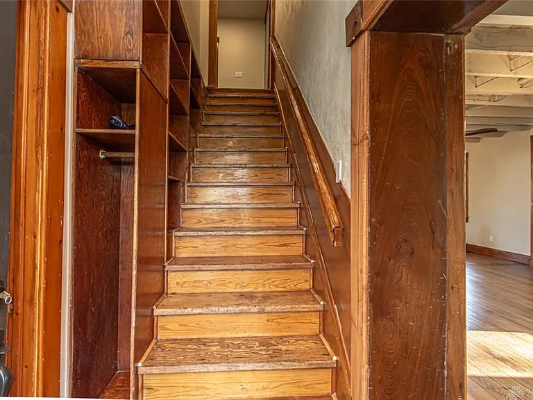 117 Montgomery Ave — Photo 11